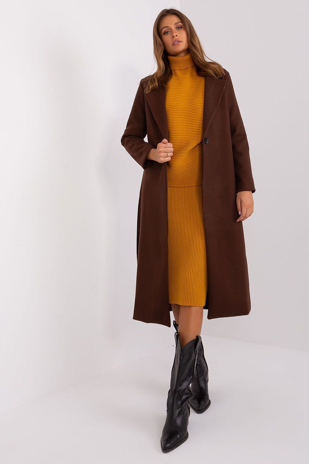 Coat model 187446
